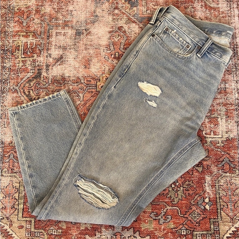 Mens Old Navy Medium Wash distressed straight leg denim jeans size 36x30